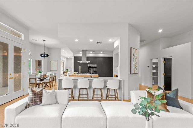3235 CLIFF SIELER Court, Las Vegas, NV 89117