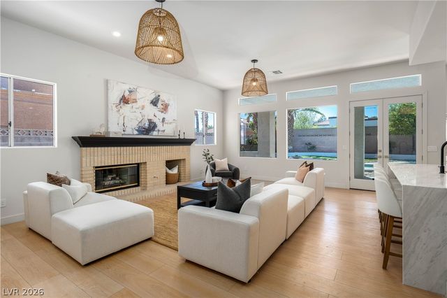 3235 CLIFF SIELER Court, Las Vegas, NV 89117