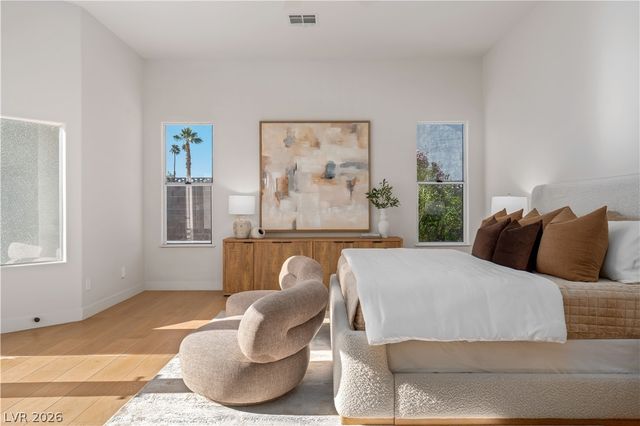 3235 CLIFF SIELER Court, Las Vegas, NV 89117