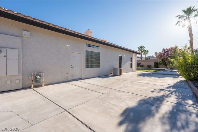 3235 CLIFF SIELER Court, Las Vegas, NV 89117