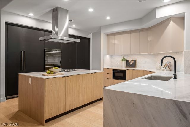 3235 CLIFF SIELER Court, Las Vegas, NV 89117