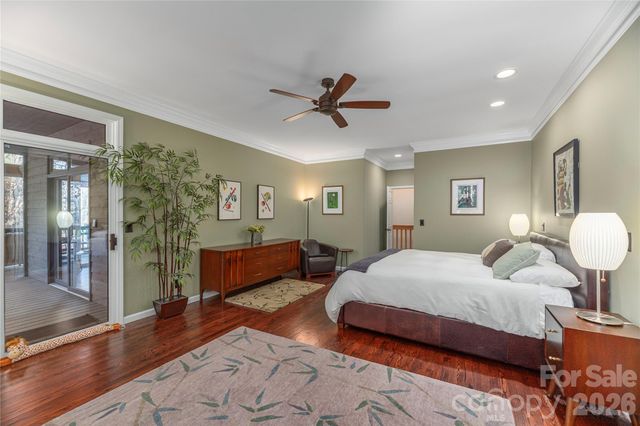 35 Hillcreek Drive, Asheville, NC 28804