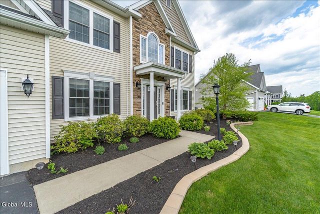 46 Haywood Lane, North Greenbush, NY 12198