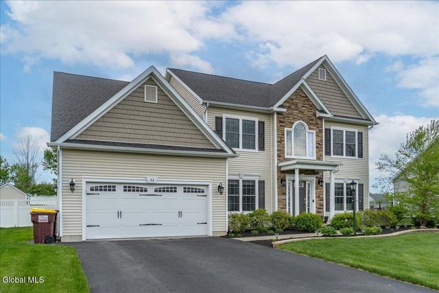 46 Haywood Lane, North Greenbush, NY 12198