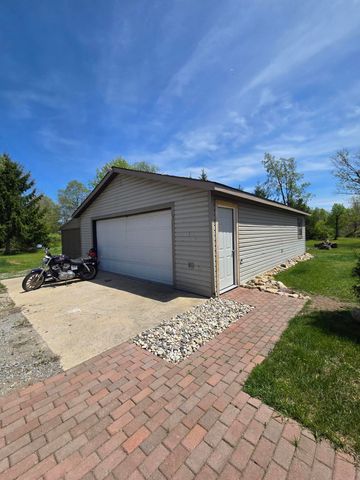 12495 5 Mile Road, Evart, MI 49631
