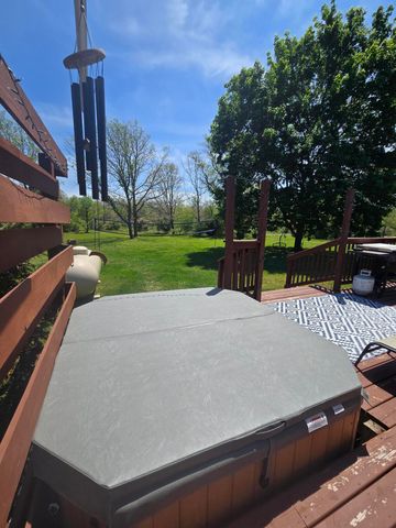 12495 5 Mile Road, Evart, MI 49631