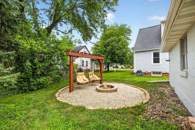 403 N Main Street, Deerfield, WI 53531
