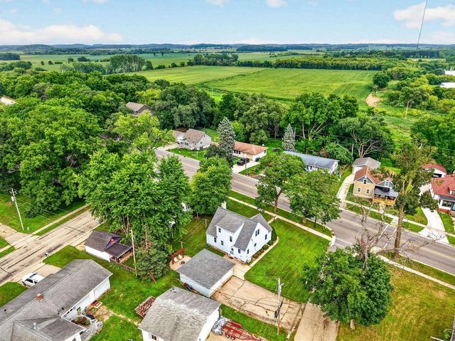 403 N Main Street, Deerfield, WI 53531