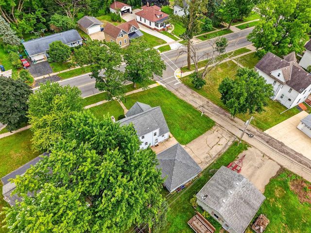 403 N Main Street, Deerfield, WI 53531