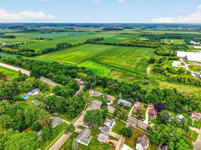 403 N Main Street, Deerfield, WI 53531
