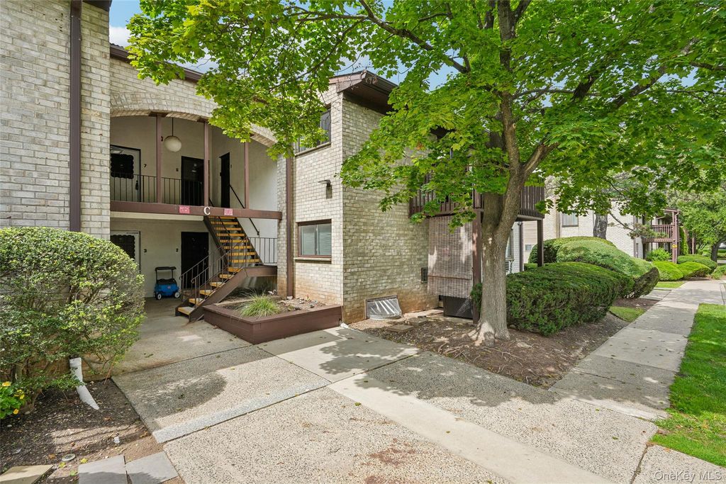2 Secora Road C-5, Monsey, NY 10952 — photo 3