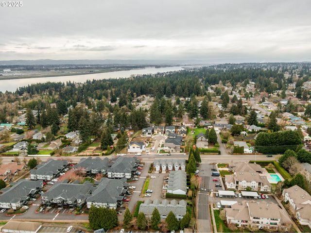 10707 Se 13th Cir, Vancouver, WA 98664