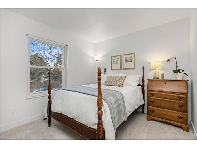 2237 Iroquois Dr, Fort Collins, CO 80525