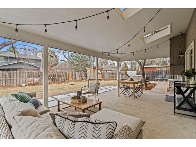 2237 Iroquois Dr, Fort Collins, CO 80525