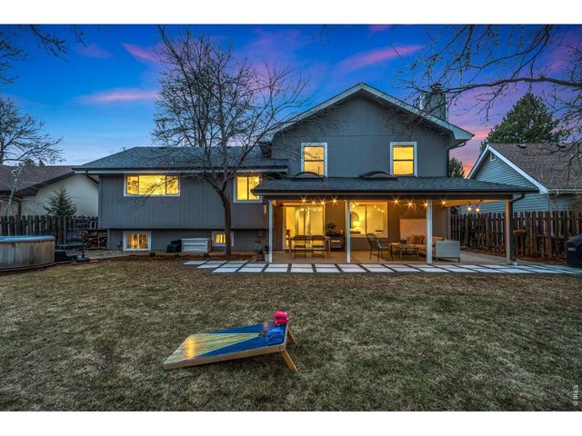 2237 Iroquois Dr, Fort Collins, CO 80525