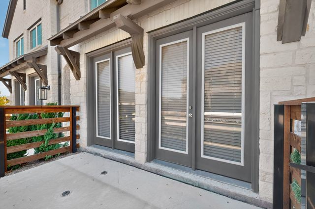 8148 Legacy Oak Drive, Mckinney, TX 75071