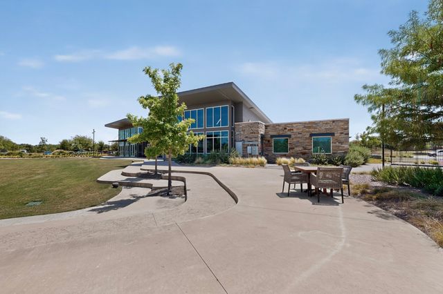 8148 Legacy Oak Drive, Mckinney, TX 75071