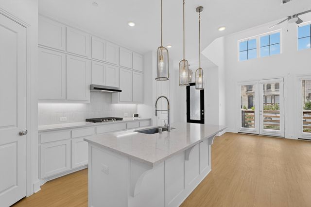 8148 Legacy Oak Drive, Mckinney, TX 75071