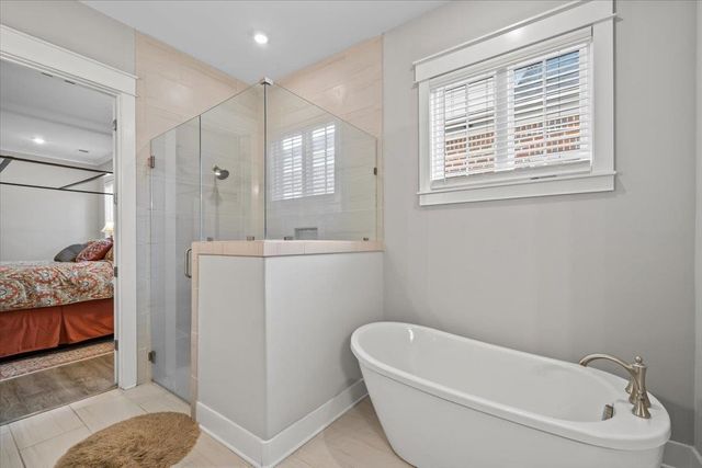 60 COTTON BEND DR, Rossville, TN 38066