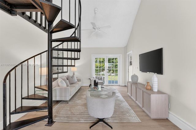 2710 Azalea Ave, Miramar, FL 33025