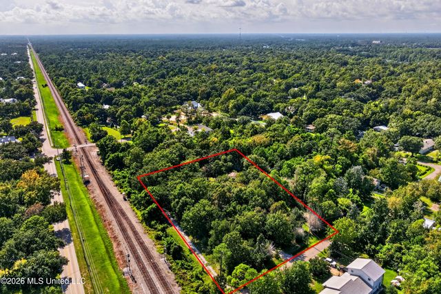 401 Turner Street, Waveland, MS 39576