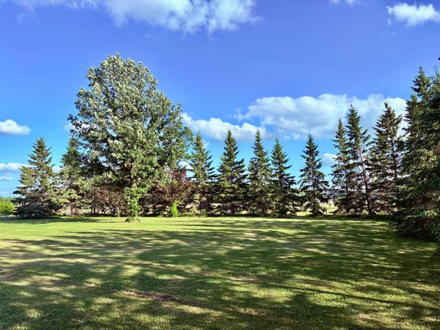 1036 Winter Drive NW, Baudette, MN 56623