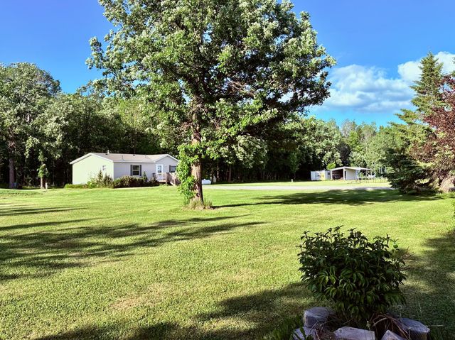 1036 Winter Drive NW, Baudette, MN 56623