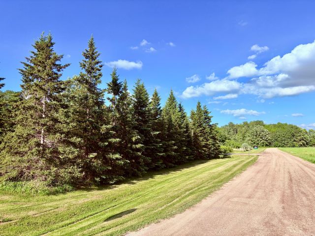 1036 Winter Drive NW, Baudette, MN 56623
