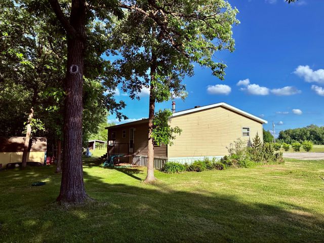 1036 Winter Drive NW, Baudette, MN 56623