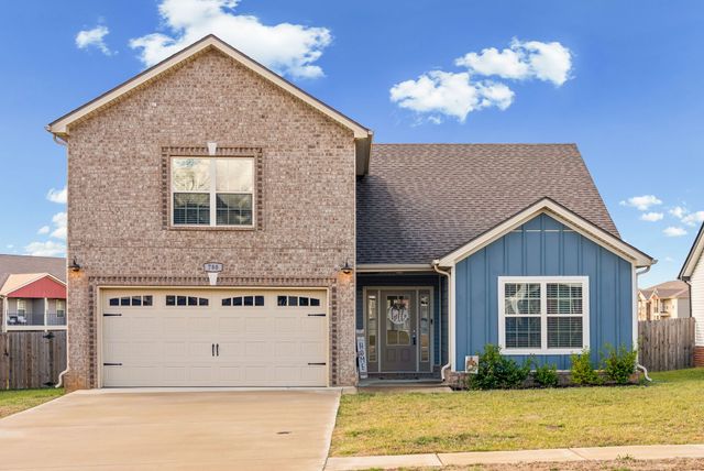 780 Lillian Grace Dr, Clarksville, TN 37043