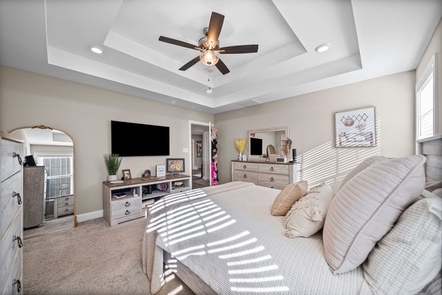 780 Lillian Grace Dr, Clarksville, TN 37043