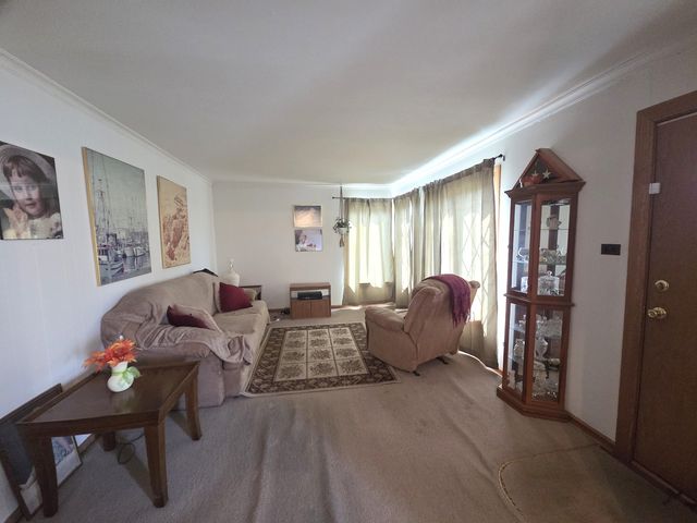 829 N Roy Avenue, Melrose Park, IL 60164