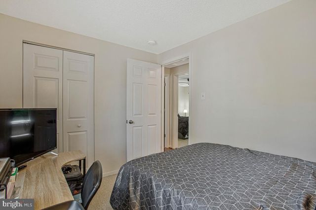 406 LAUREL DR, Lusby, MD 20657