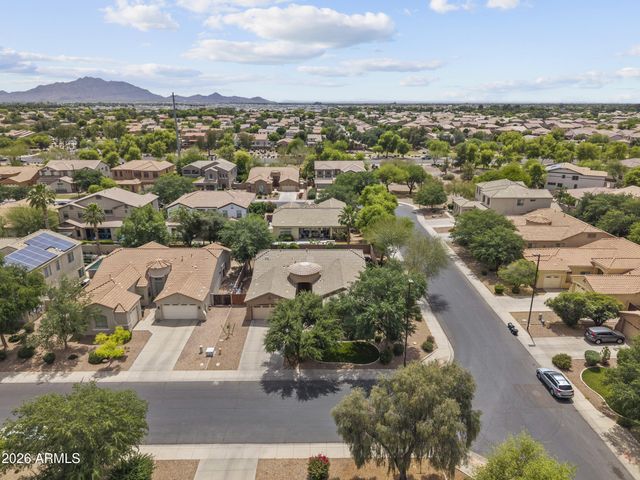 1235 E BARANCA Road, Gilbert, AZ 85297