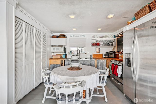 3151 Shoreline Drive, Camano Island, WA 98282