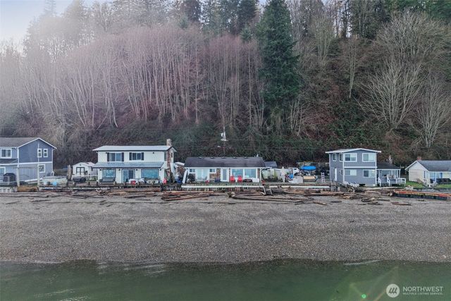 3151 Shoreline Drive, Camano Island, WA 98282