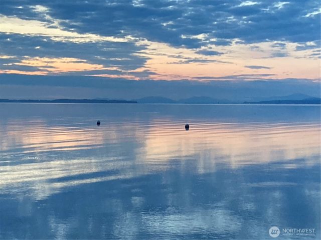 3151 Shoreline Drive, Camano Island, WA 98282