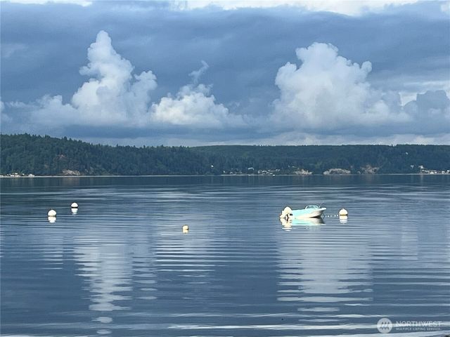3151 Shoreline Drive, Camano Island, WA 98282