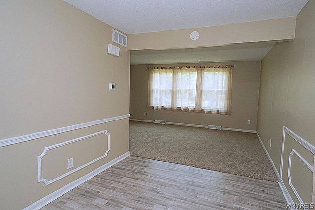 204 Glenhaven Drive, Amherst, NY 14228