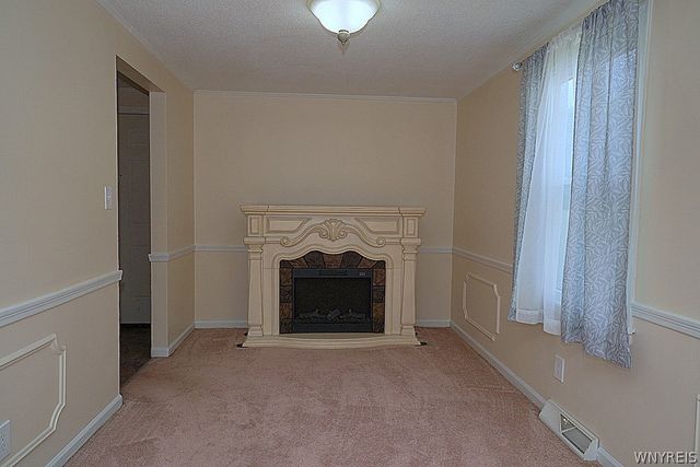 204 Glenhaven Drive, Amherst, NY 14228