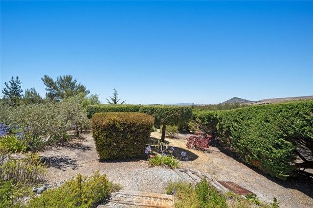 225 Broken Arrow Road, Nipomo, CA 93444