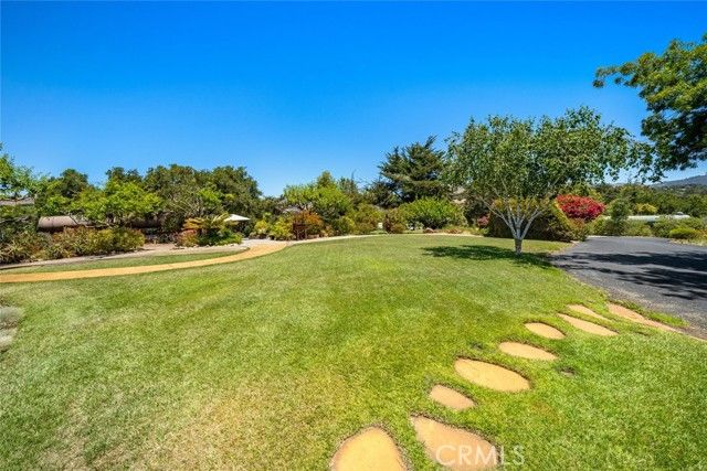 225 Broken Arrow Road, Nipomo, CA 93444