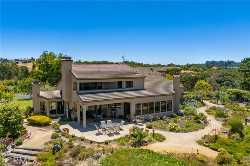 225 Broken Arrow Road, Nipomo, CA 93444
