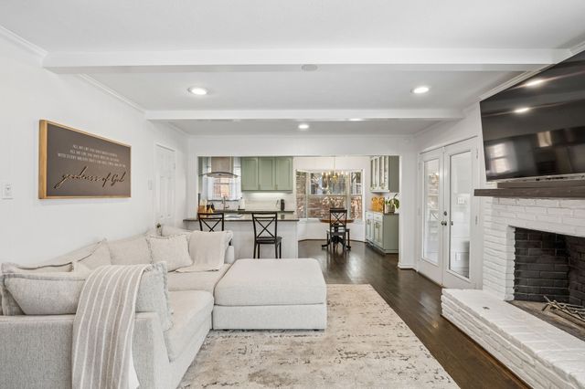 9336 Heatherdale Drive, Dallas, TX 75243