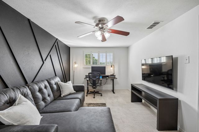 9336 Heatherdale Drive, Dallas, TX 75243