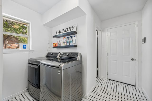 9336 Heatherdale Drive, Dallas, TX 75243