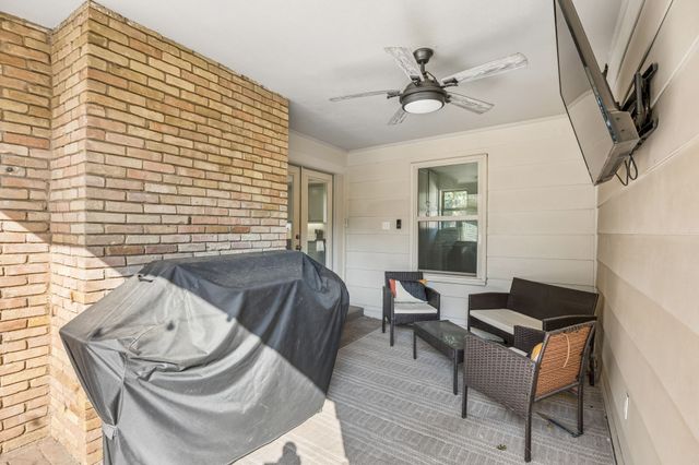 9336 Heatherdale Drive, Dallas, TX 75243