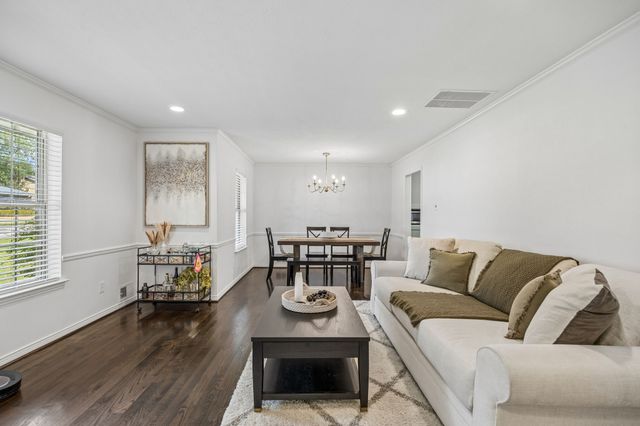 9336 Heatherdale Drive, Dallas, TX 75243