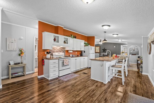 2918 Fm 2194, Celeste, TX 75423