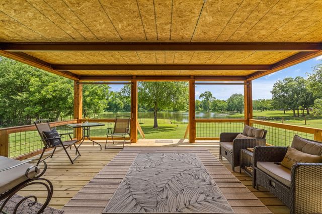 2918 Fm 2194, Celeste, TX 75423